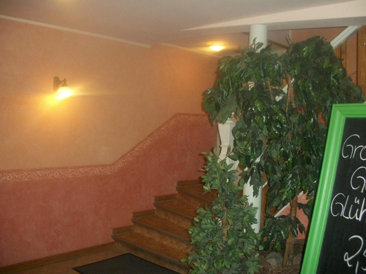 Hotel Buetzower Hof 외부 사진