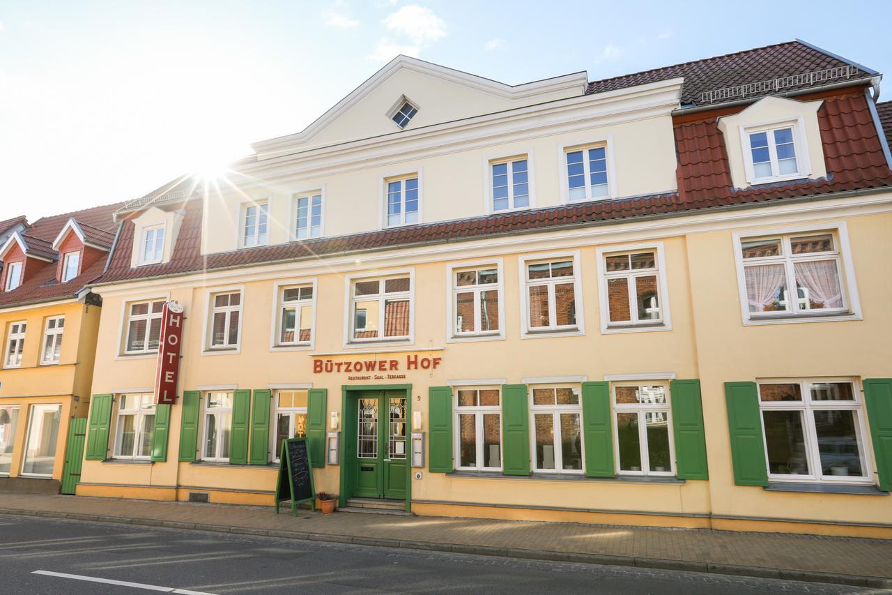 Hotel Buetzower Hof 외부 사진
