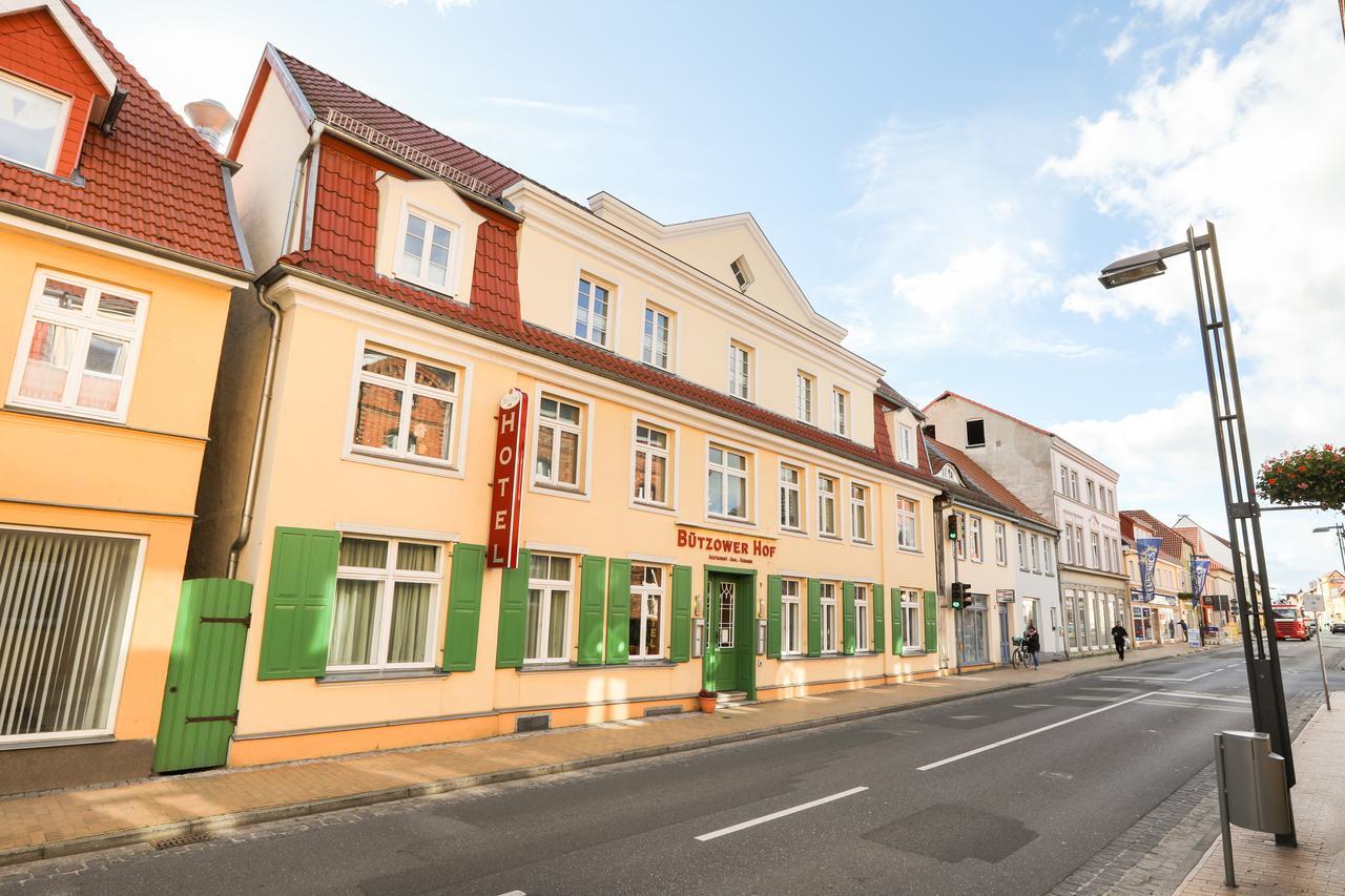 Hotel Buetzower Hof 외부 사진
